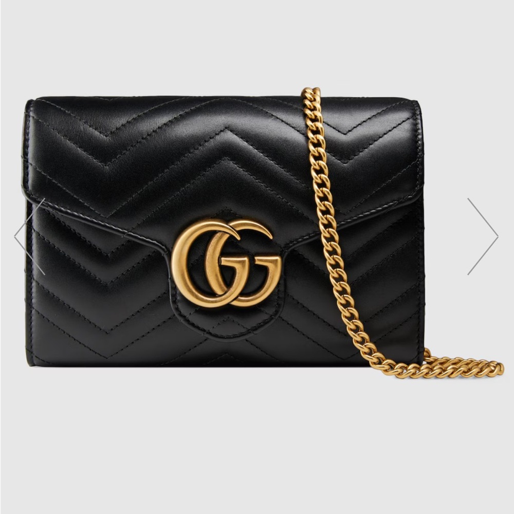 Gucci GG Marmont Super Mini Bag